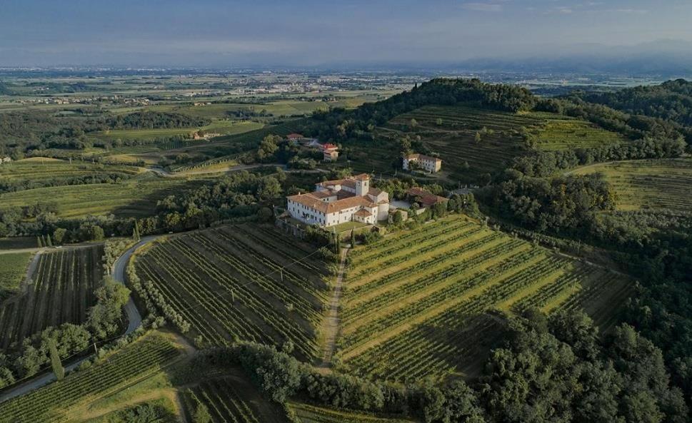 Le Badie Wine Resort Rosazzo Buitenkant foto