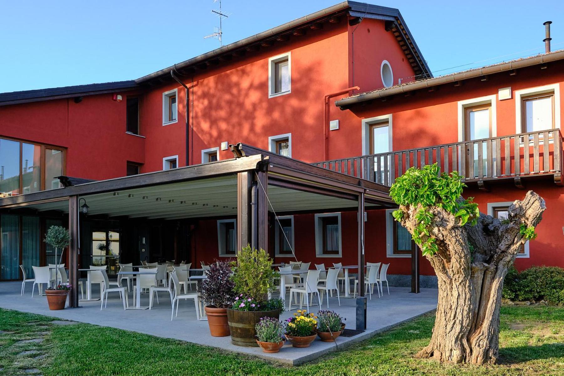 Le Badie Wine Resort Rosazzo Buitenkant foto